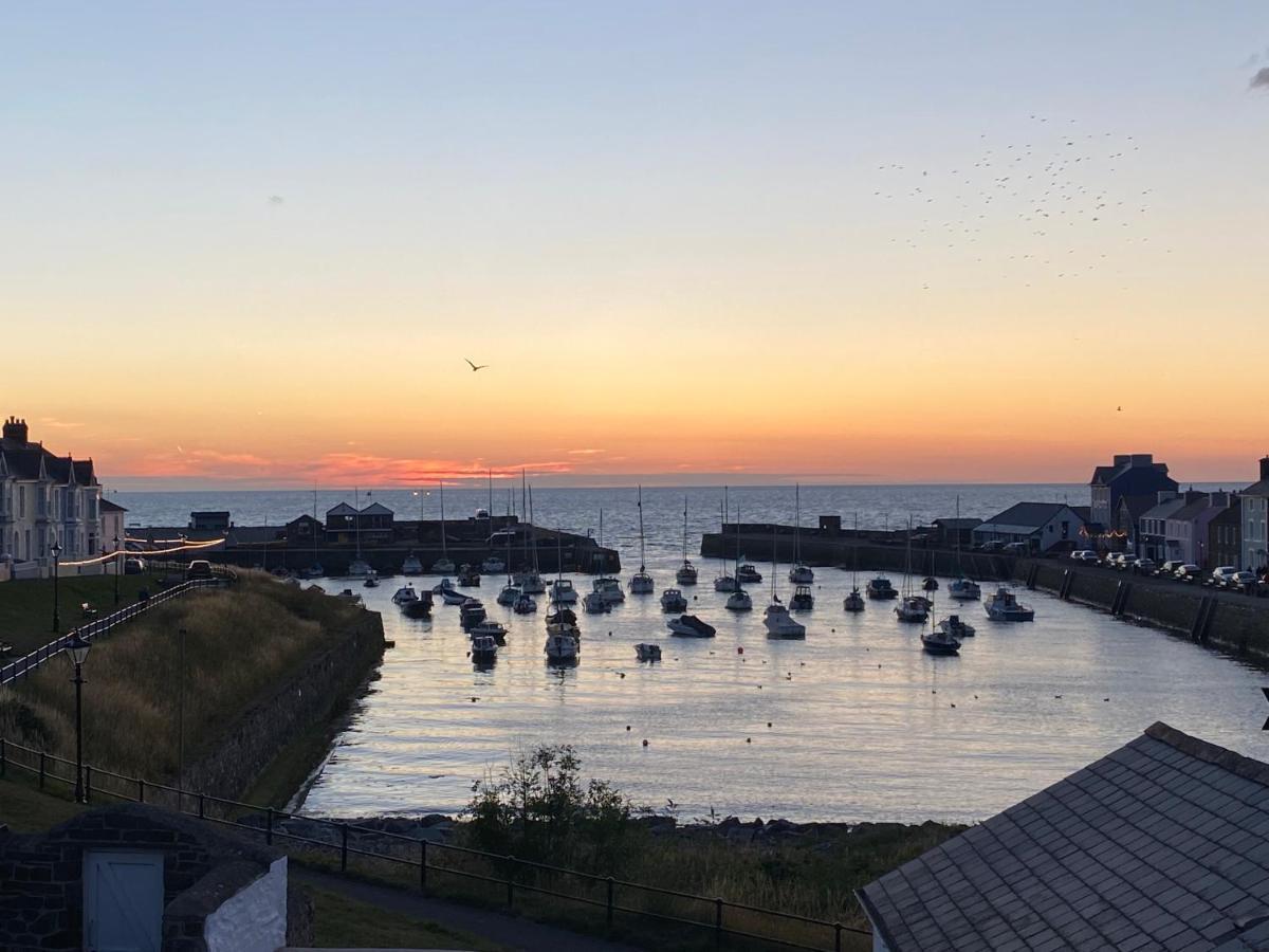 Aberaeron Island House - Panoramic Harbour Views Villa Exterior photo