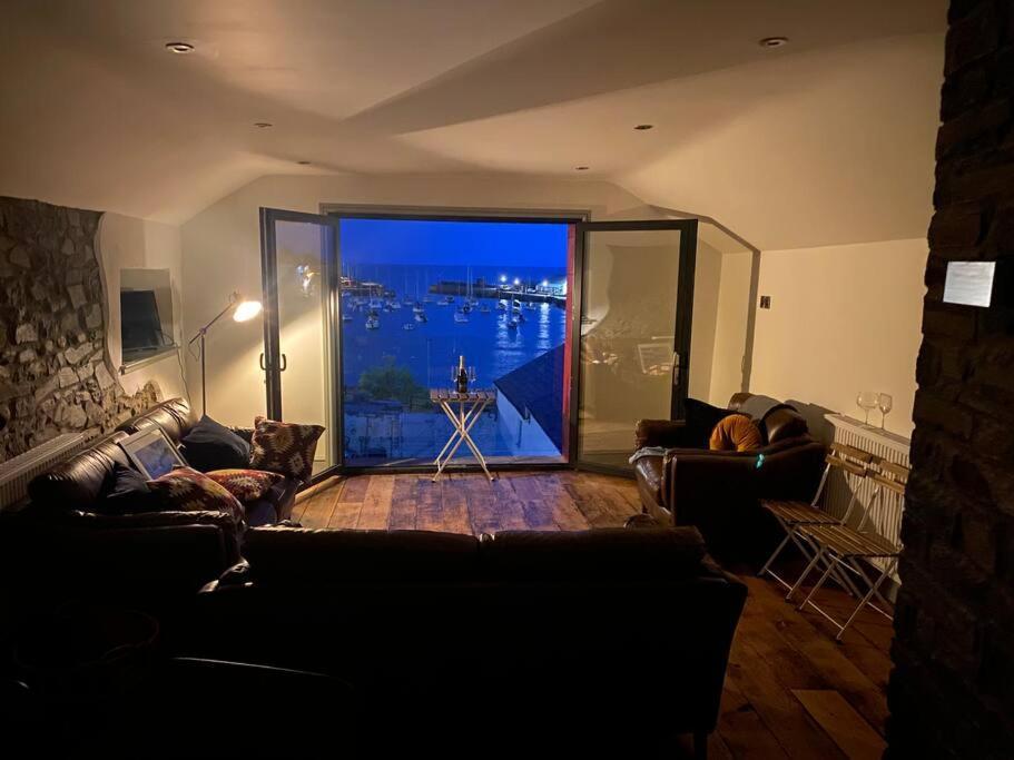 Aberaeron Island House - Panoramic Harbour Views Villa Exterior photo